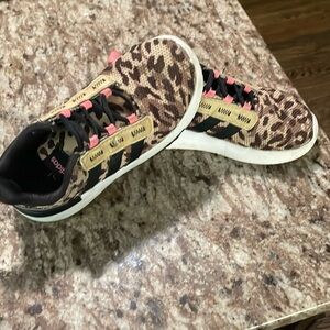 Kids adidas sneakers